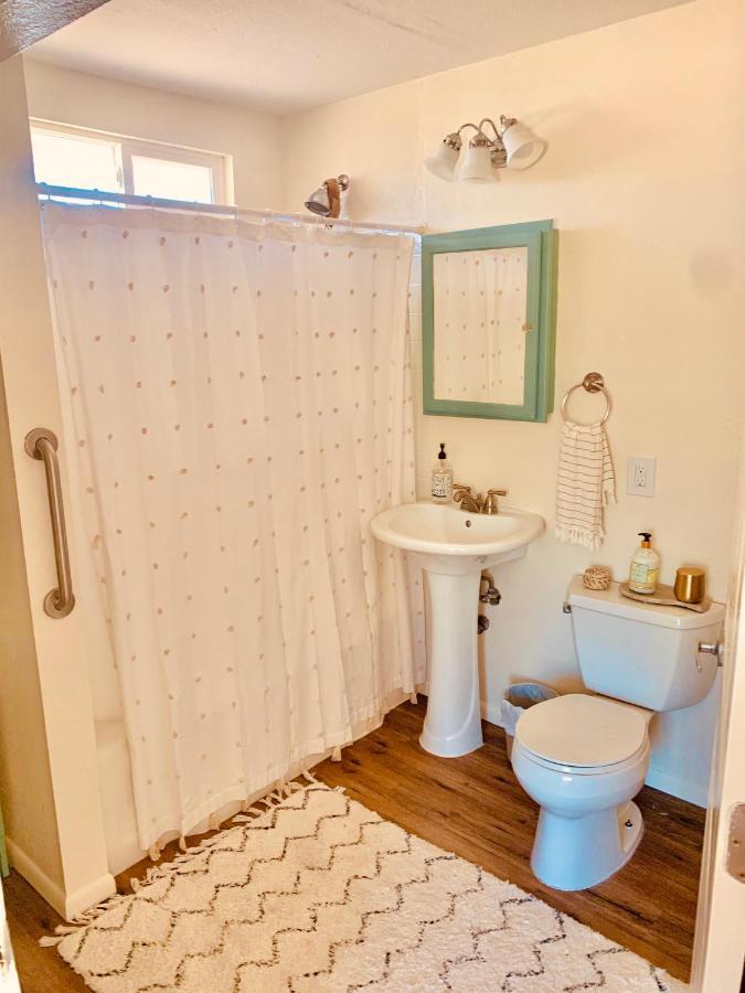 Casa Agave: Comfy Joshua Tree Cottage With Free Breakfast Bar Exterior photo