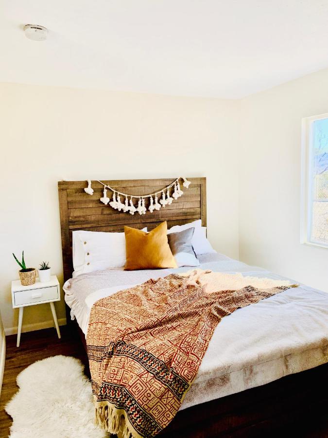 Casa Agave: Comfy Joshua Tree Cottage With Free Breakfast Bar Exterior photo