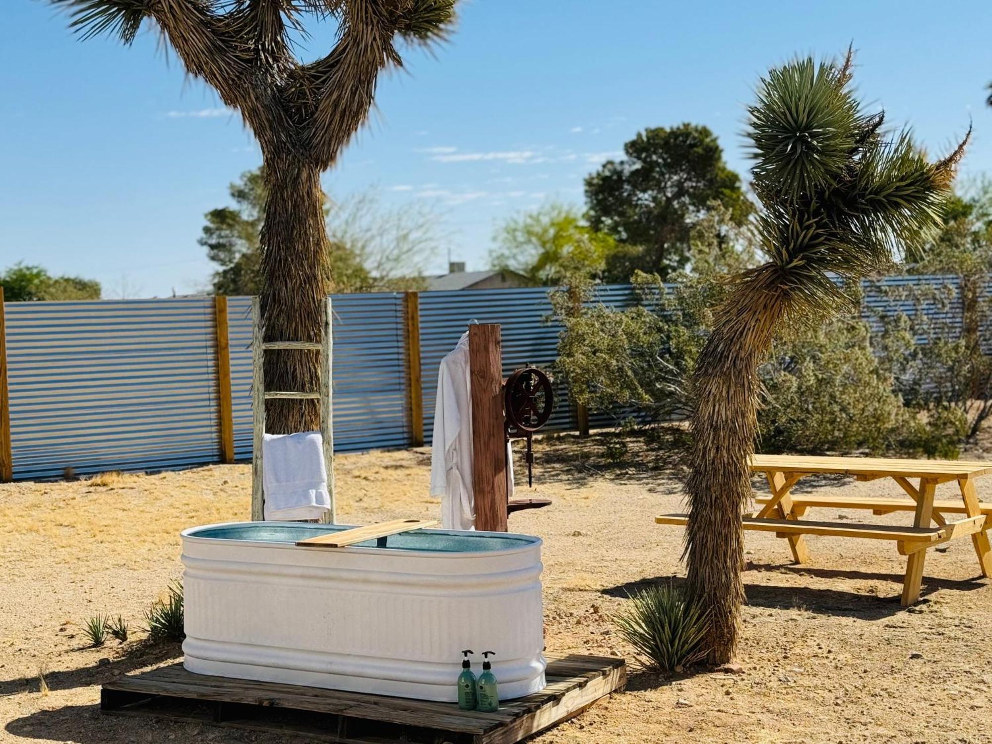 Casa Agave: Comfy Joshua Tree Cottage With Free Breakfast Bar Exterior photo